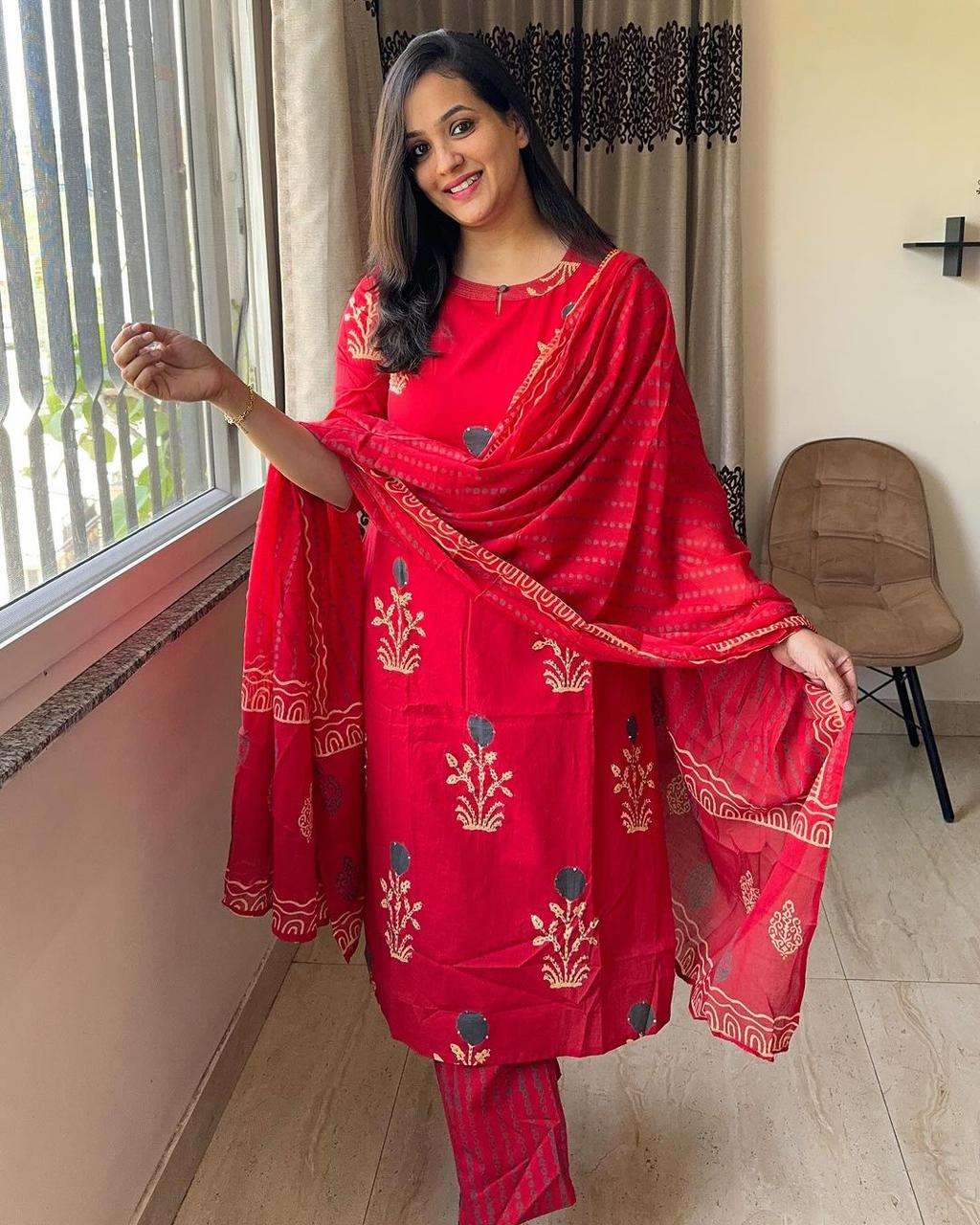 Biba Pure Fine Cotton Fabric Kurti With Pant And Dupatta