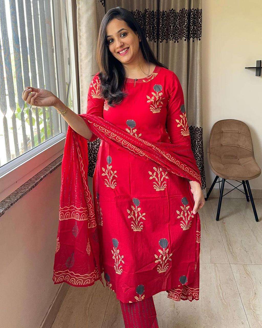 Biba Pure Fine Cotton Fabric Kurti With Pant And Dupatta